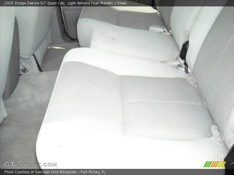 Light Almond Pearl Metallic / Khaki 2005 Dodge Dakota SLT Quad Cab