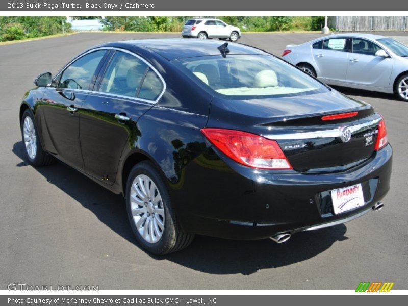 Black Onyx / Cashmere 2013 Buick Regal Turbo