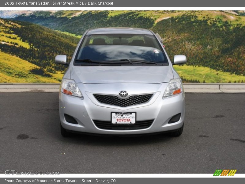 Silver Streak Mica / Dark Charcoal 2009 Toyota Yaris Sedan