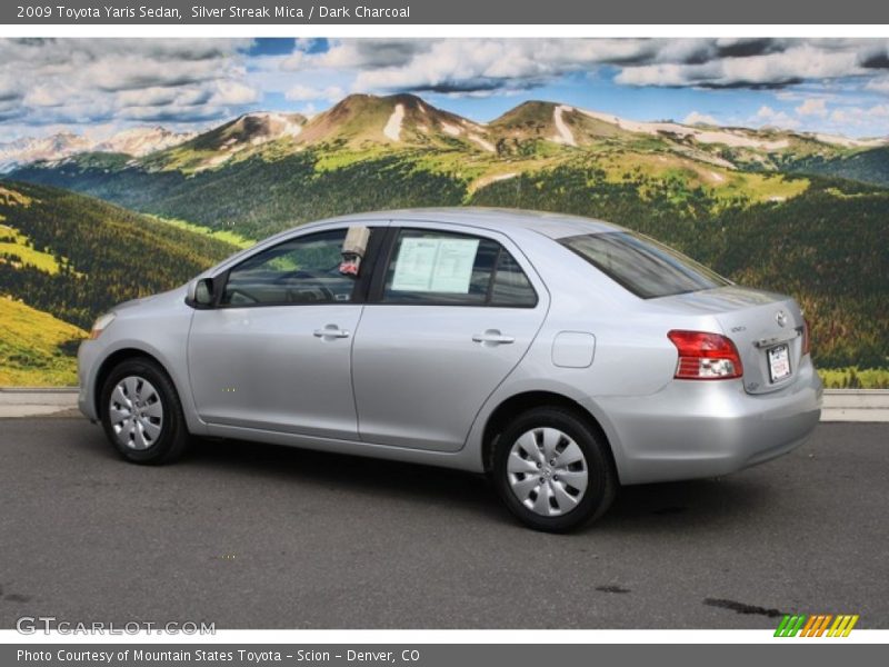 Silver Streak Mica / Dark Charcoal 2009 Toyota Yaris Sedan