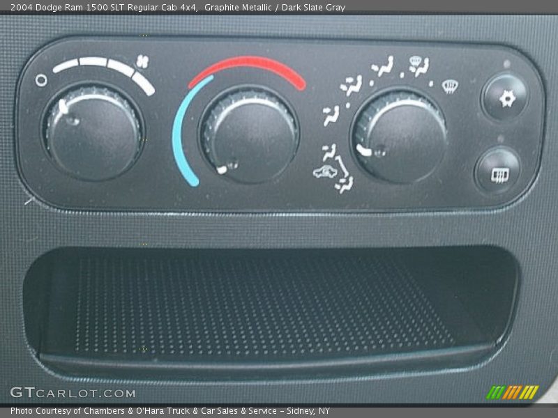 Graphite Metallic / Dark Slate Gray 2004 Dodge Ram 1500 SLT Regular Cab 4x4
