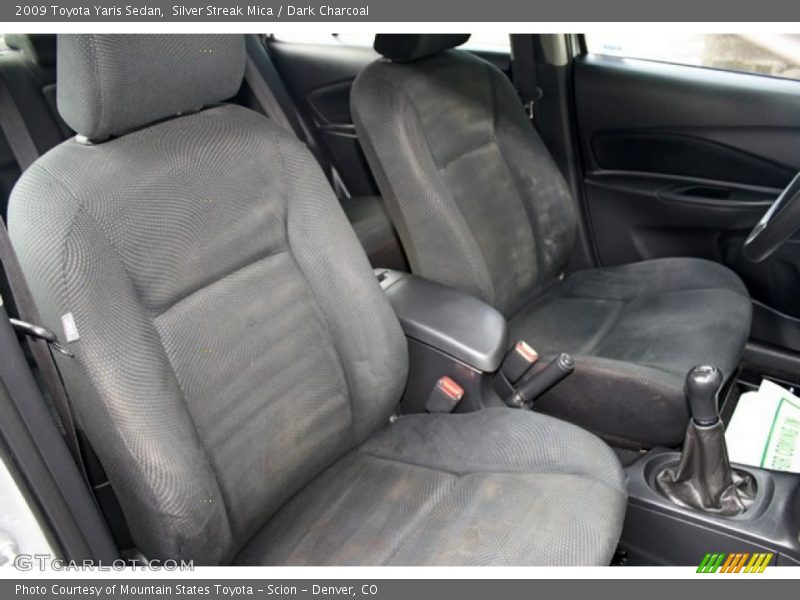 Silver Streak Mica / Dark Charcoal 2009 Toyota Yaris Sedan