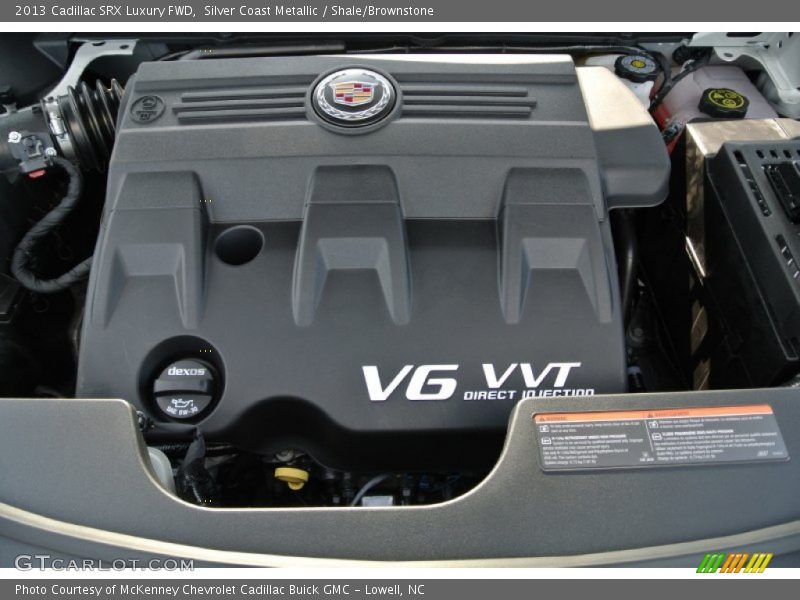 Silver Coast Metallic / Shale/Brownstone 2013 Cadillac SRX Luxury FWD