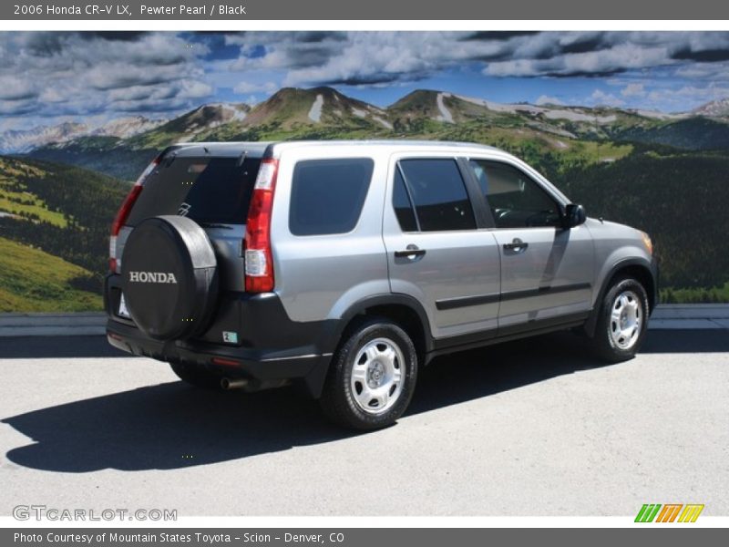 Pewter Pearl / Black 2006 Honda CR-V LX