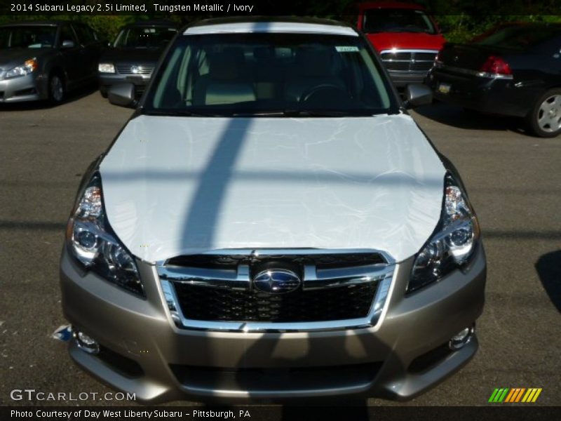 Tungsten Metallic / Ivory 2014 Subaru Legacy 2.5i Limited