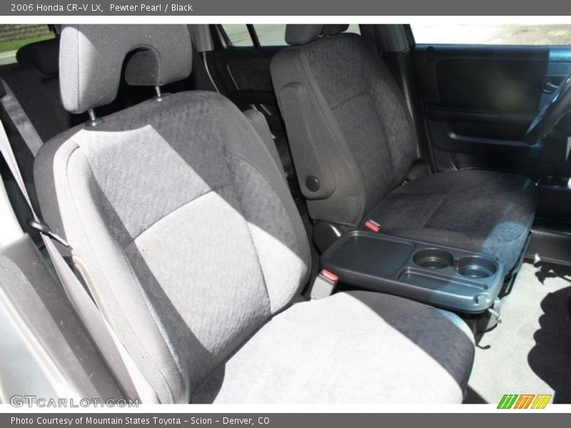 Pewter Pearl / Black 2006 Honda CR-V LX