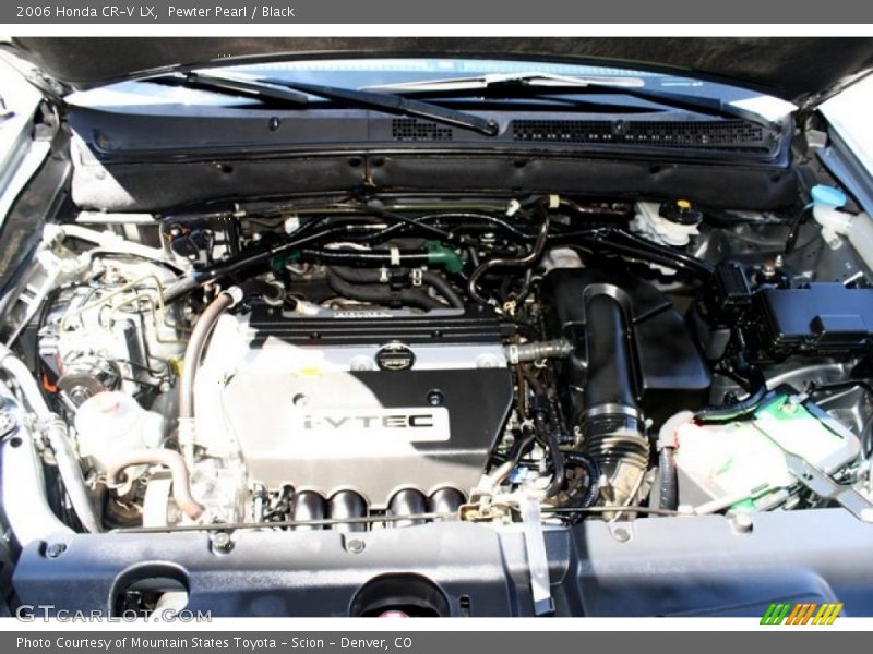 Pewter Pearl / Black 2006 Honda CR-V LX