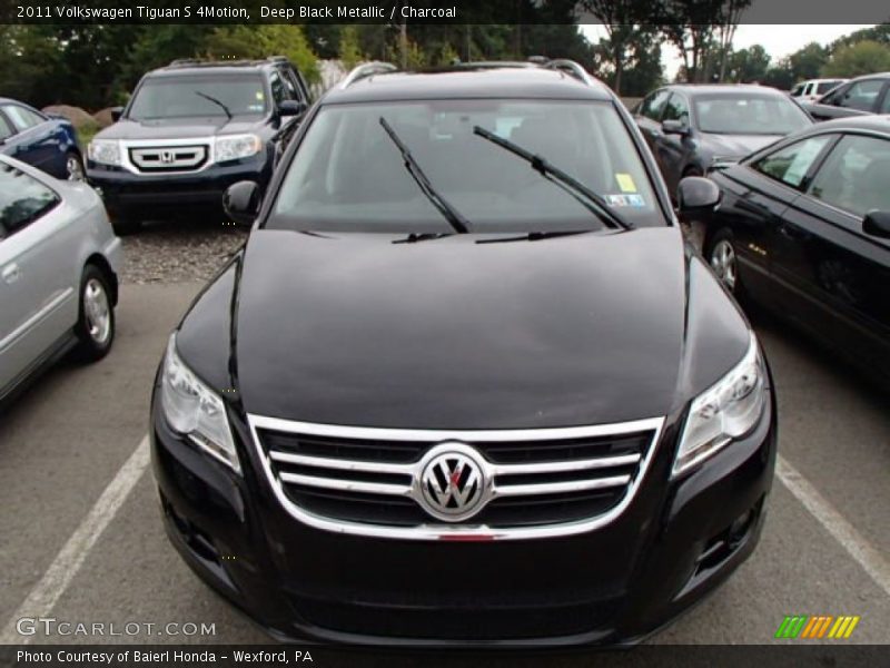 Deep Black Metallic / Charcoal 2011 Volkswagen Tiguan S 4Motion