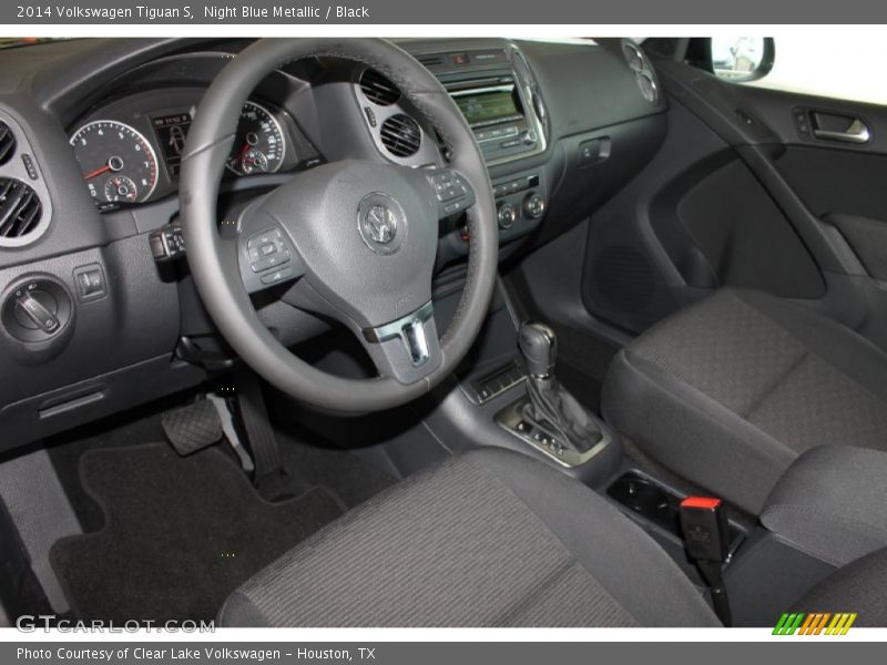 Night Blue Metallic / Black 2014 Volkswagen Tiguan S