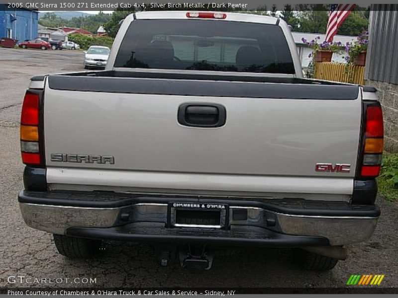Silver Birch Metallic / Dark Pewter 2005 GMC Sierra 1500 Z71 Extended Cab 4x4
