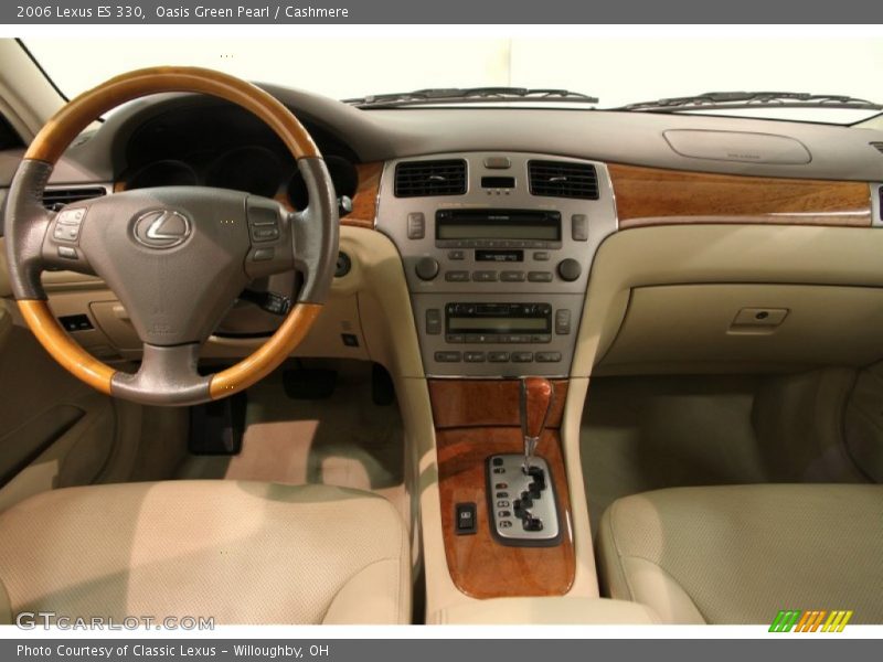 Dashboard of 2006 ES 330