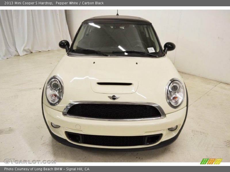 Pepper White / Carbon Black 2013 Mini Cooper S Hardtop