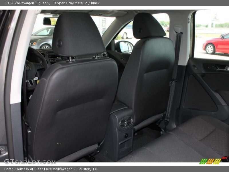Pepper Gray Metallic / Black 2014 Volkswagen Tiguan S
