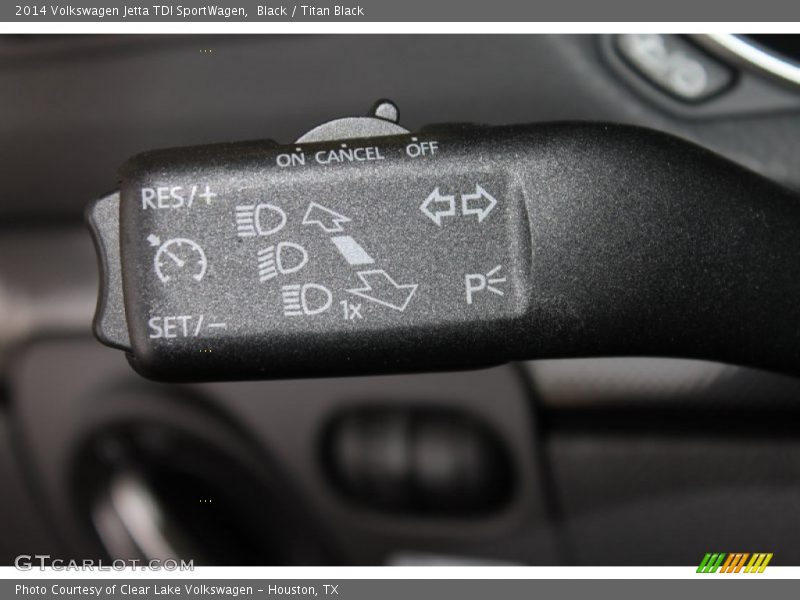 Controls of 2014 Jetta TDI SportWagen