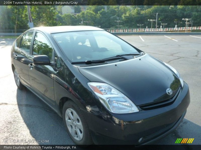 Black / Burgundy/Gray 2004 Toyota Prius Hybrid