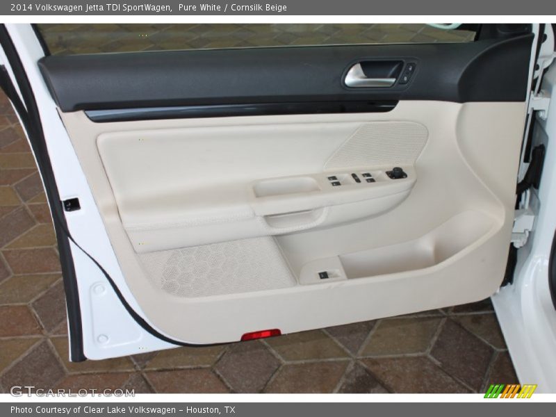 Door Panel of 2014 Jetta TDI SportWagen