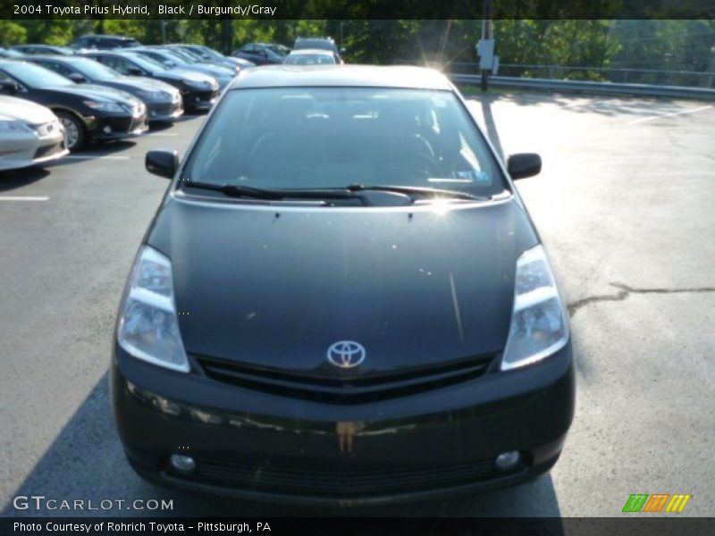 Black / Burgundy/Gray 2004 Toyota Prius Hybrid