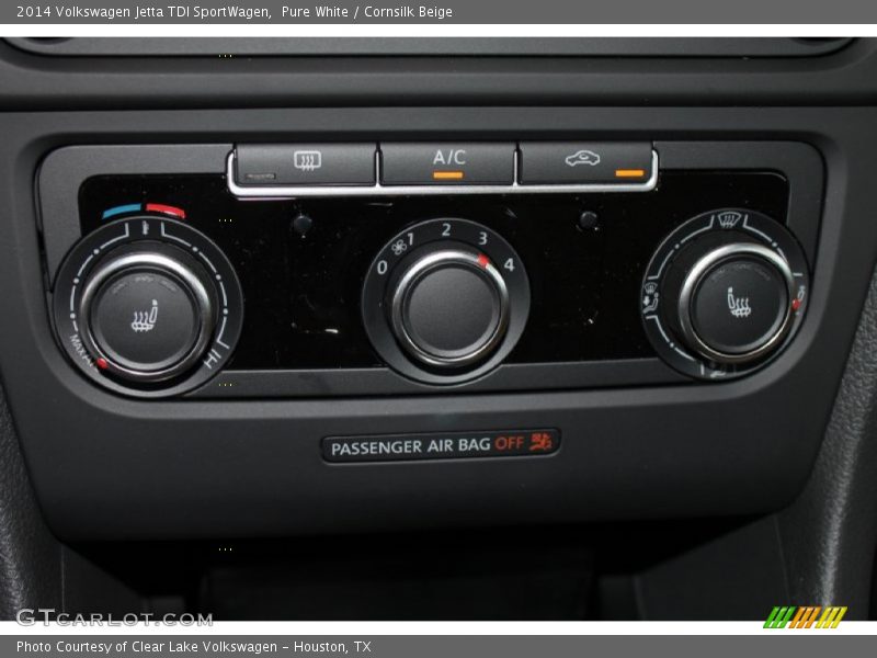 Pure White / Cornsilk Beige 2014 Volkswagen Jetta TDI SportWagen