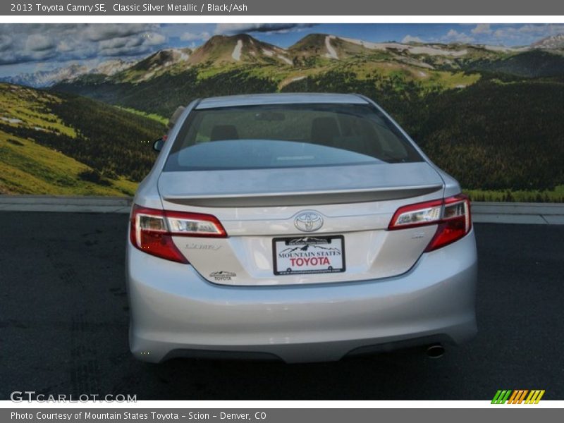 Classic Silver Metallic / Black/Ash 2013 Toyota Camry SE