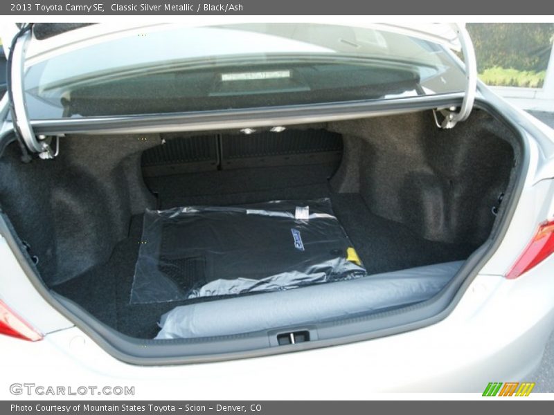 Classic Silver Metallic / Black/Ash 2013 Toyota Camry SE