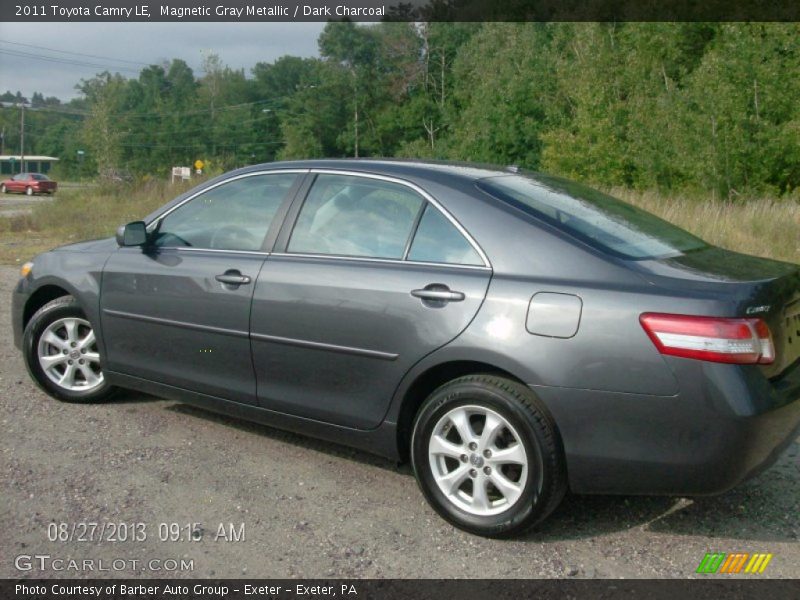 Magnetic Gray Metallic / Dark Charcoal 2011 Toyota Camry LE
