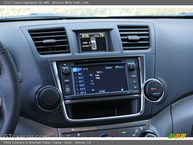 Blizzard White Pearl / Ash 2013 Toyota Highlander SE 4WD