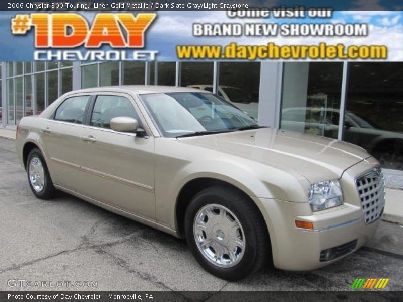 Linen Gold Metallic / Dark Slate Gray/Light Graystone 2006 Chrysler 300 Touring