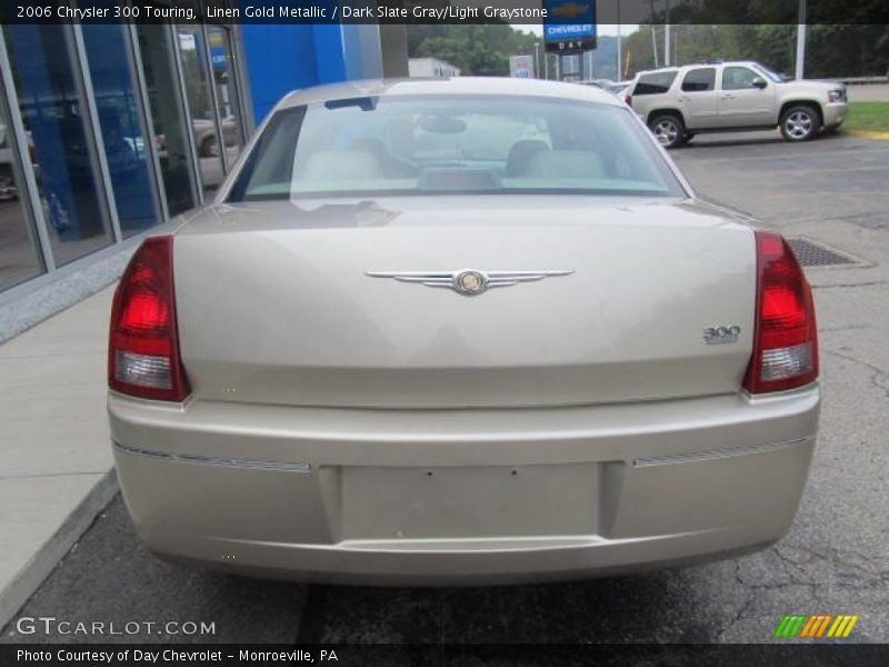 Linen Gold Metallic / Dark Slate Gray/Light Graystone 2006 Chrysler 300 Touring