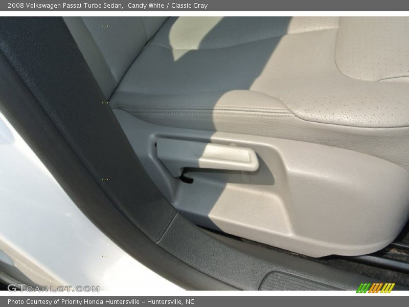 Candy White / Classic Gray 2008 Volkswagen Passat Turbo Sedan
