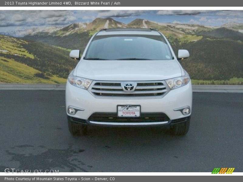 Blizzard White Pearl / Ash 2013 Toyota Highlander Limited 4WD
