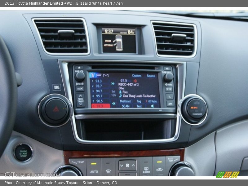 Blizzard White Pearl / Ash 2013 Toyota Highlander Limited 4WD