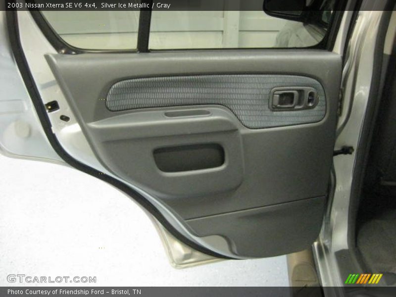 Silver Ice Metallic / Gray 2003 Nissan Xterra SE V6 4x4