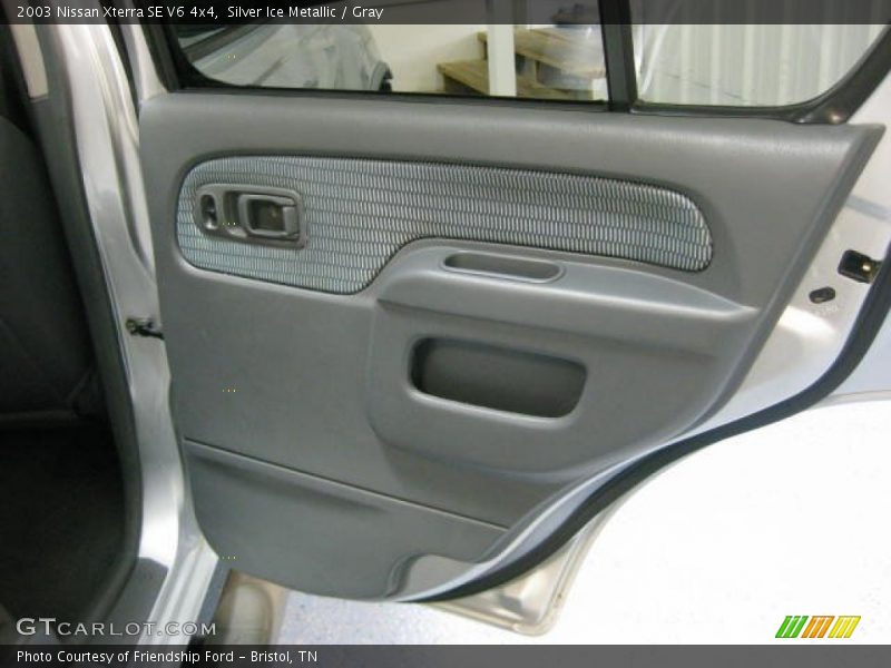 Silver Ice Metallic / Gray 2003 Nissan Xterra SE V6 4x4