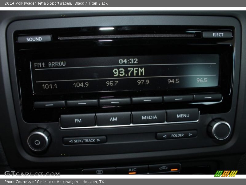 Black / Titan Black 2014 Volkswagen Jetta S SportWagen
