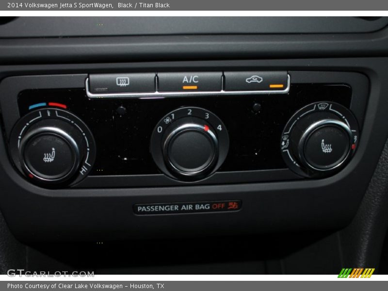 Black / Titan Black 2014 Volkswagen Jetta S SportWagen