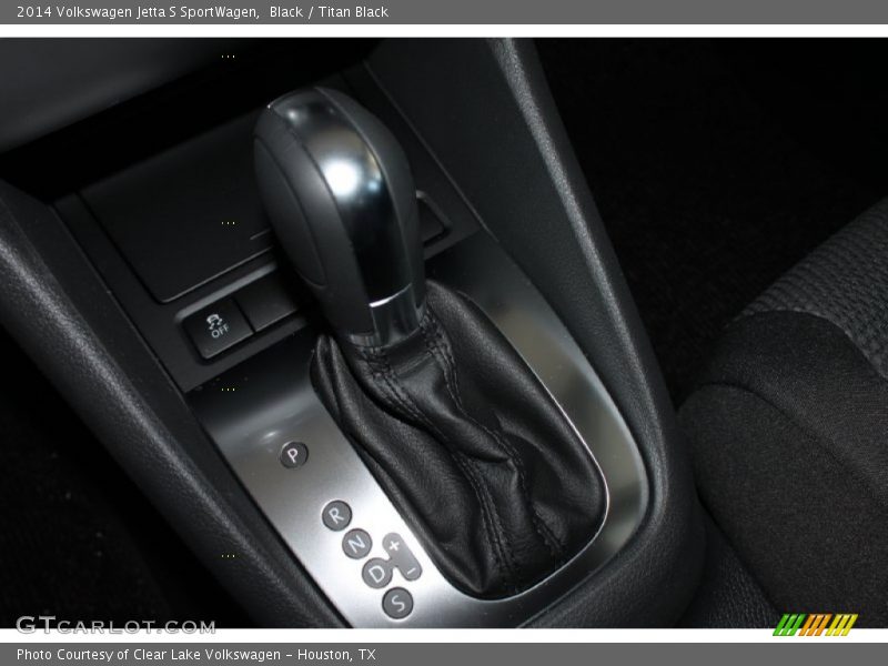 Black / Titan Black 2014 Volkswagen Jetta S SportWagen