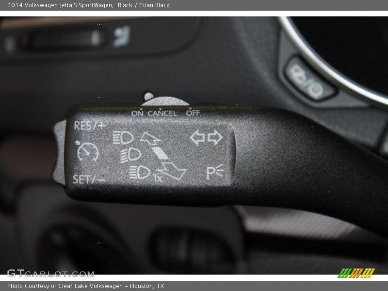 Black / Titan Black 2014 Volkswagen Jetta S SportWagen