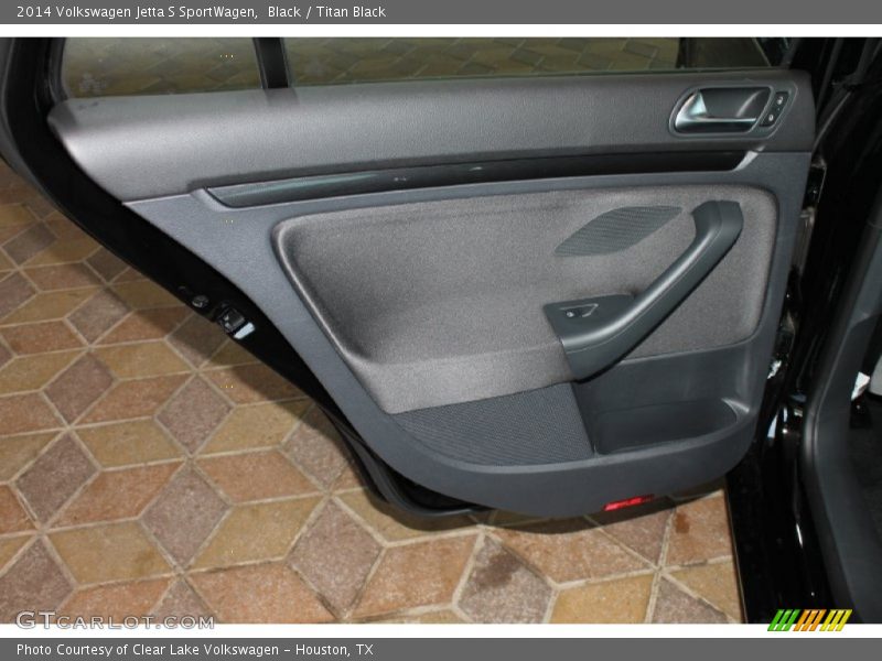 Black / Titan Black 2014 Volkswagen Jetta S SportWagen