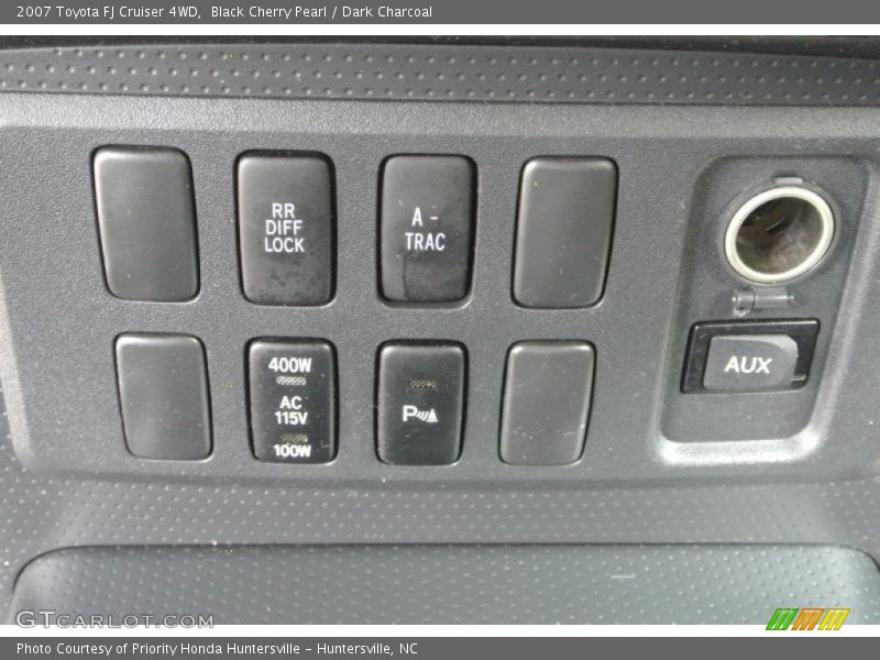 Black Cherry Pearl / Dark Charcoal 2007 Toyota FJ Cruiser 4WD