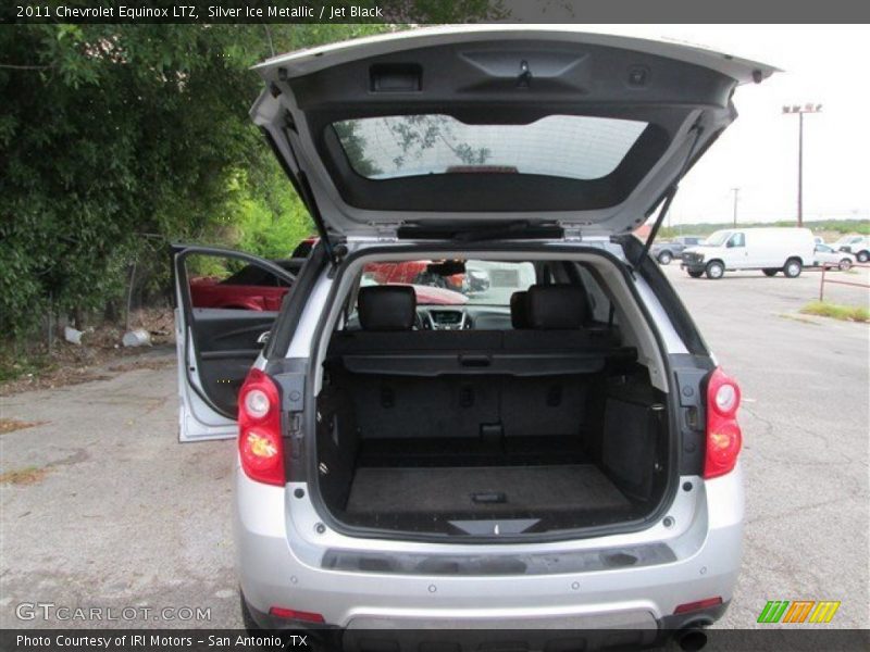 Silver Ice Metallic / Jet Black 2011 Chevrolet Equinox LTZ