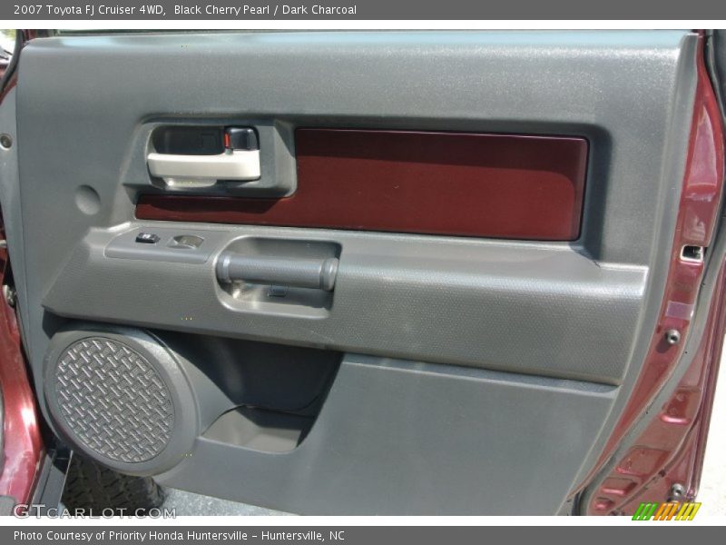 Black Cherry Pearl / Dark Charcoal 2007 Toyota FJ Cruiser 4WD