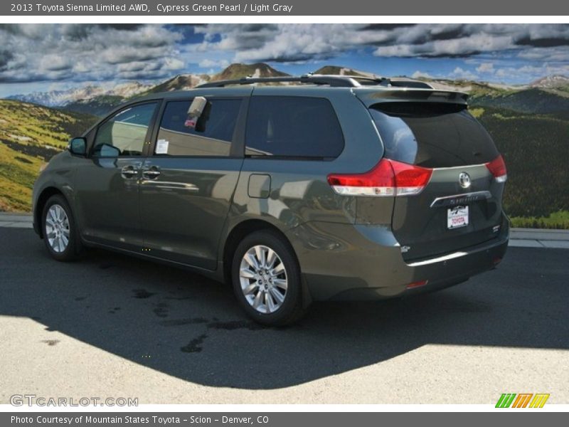 Cypress Green Pearl / Light Gray 2013 Toyota Sienna Limited AWD