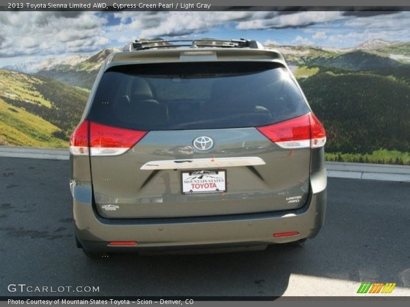 Cypress Green Pearl / Light Gray 2013 Toyota Sienna Limited AWD