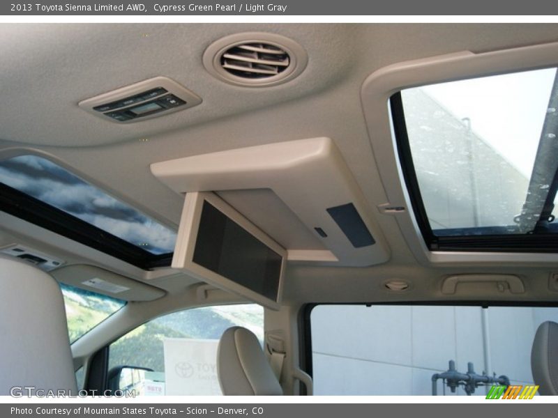 Cypress Green Pearl / Light Gray 2013 Toyota Sienna Limited AWD