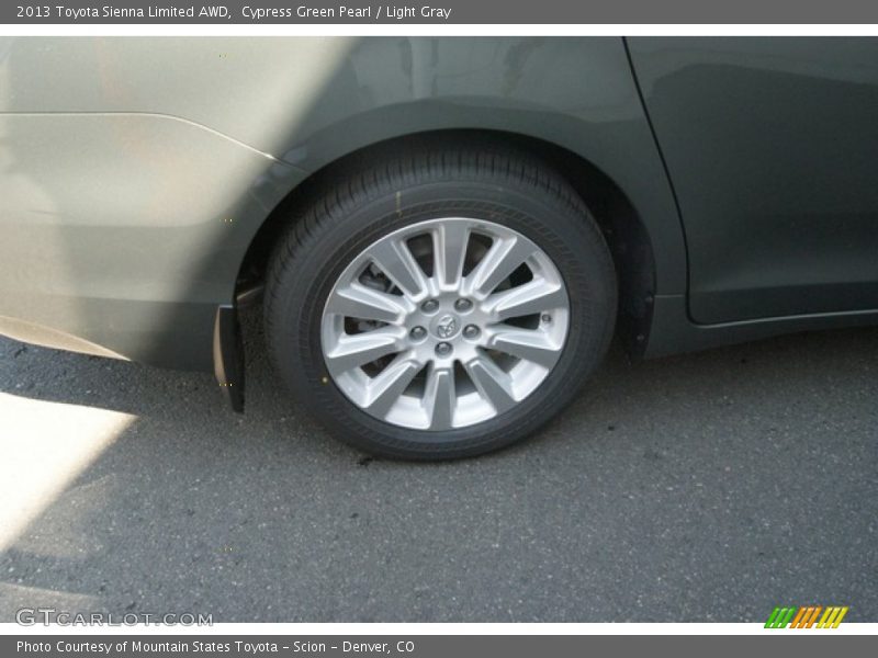 Cypress Green Pearl / Light Gray 2013 Toyota Sienna Limited AWD