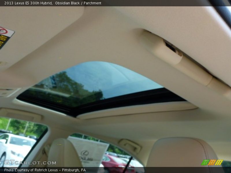 Obsidian Black / Parchment 2013 Lexus ES 300h Hybrid