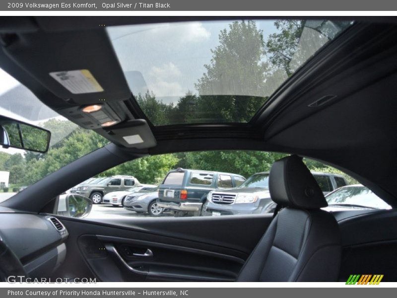 Opal Silver / Titan Black 2009 Volkswagen Eos Komfort
