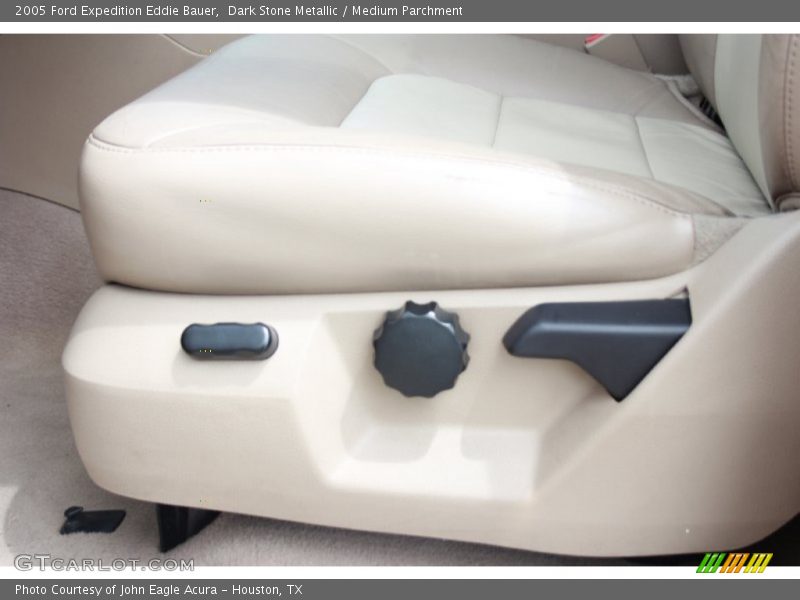 Dark Stone Metallic / Medium Parchment 2005 Ford Expedition Eddie Bauer