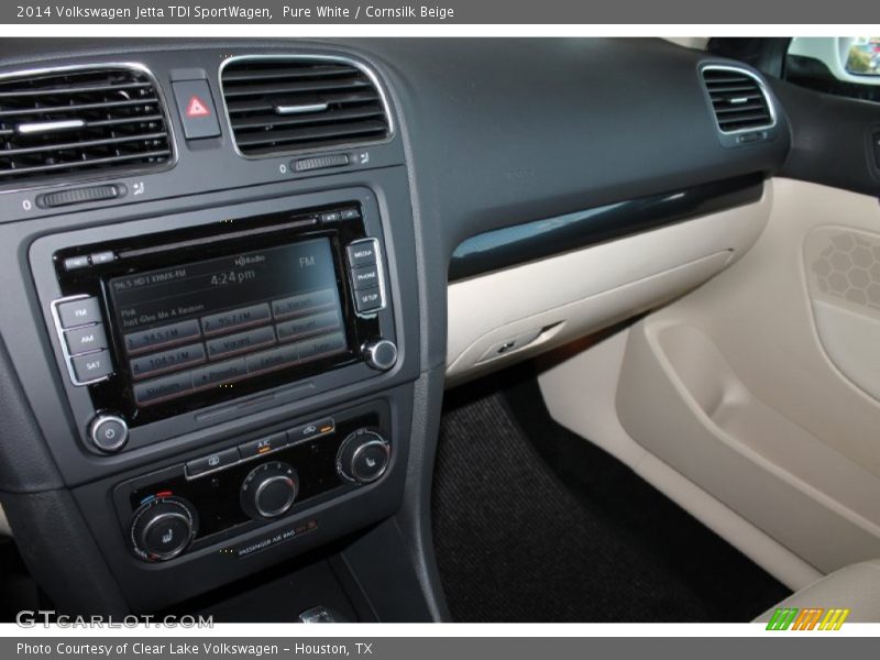 Pure White / Cornsilk Beige 2014 Volkswagen Jetta TDI SportWagen