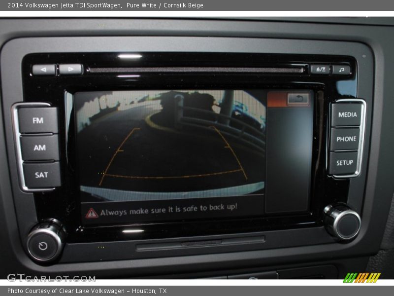 Pure White / Cornsilk Beige 2014 Volkswagen Jetta TDI SportWagen